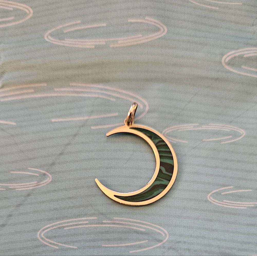 14k gold malachite charm